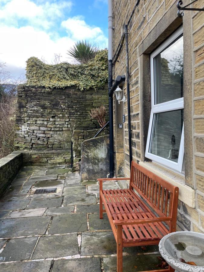 Brook Cottage Holmfirth Exterior photo